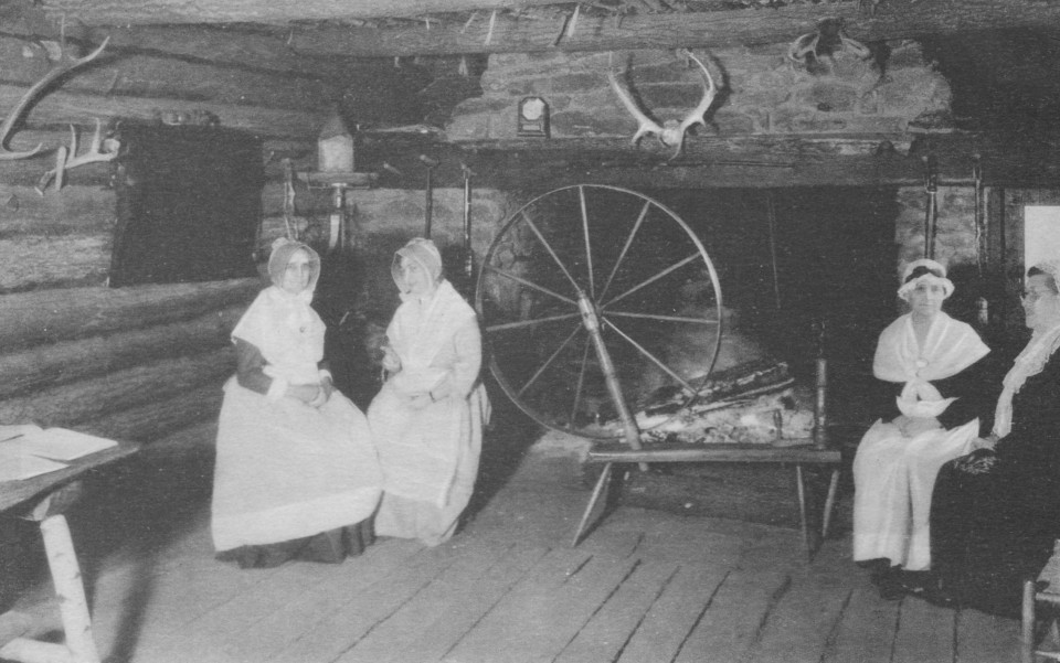 Tercentenary Cabin, Middletown