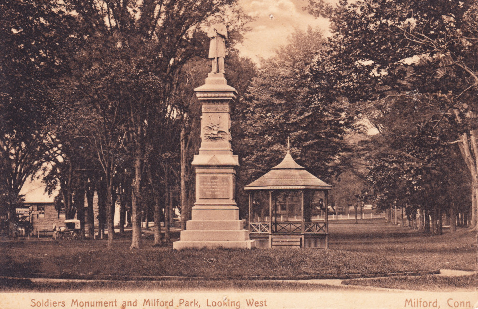 Soldiers' and Sailors' Monument, Milford