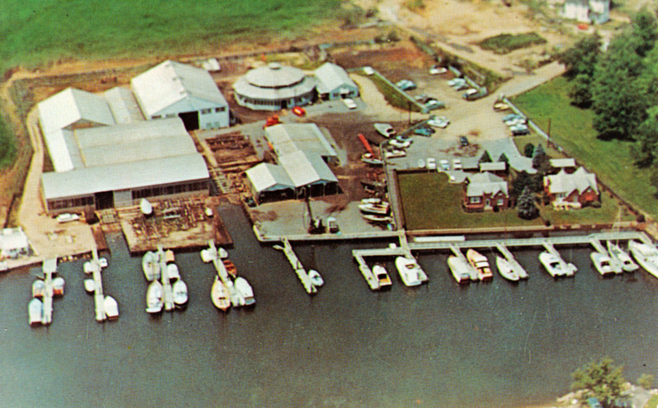 Muzzio Bros. Yacht Yard, Stamford