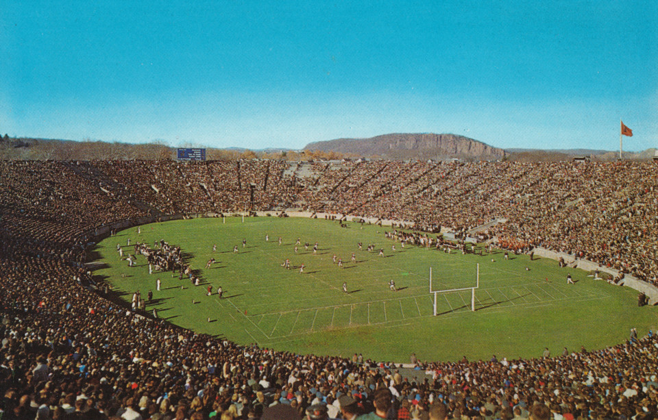 Yale Bowl, New Haven