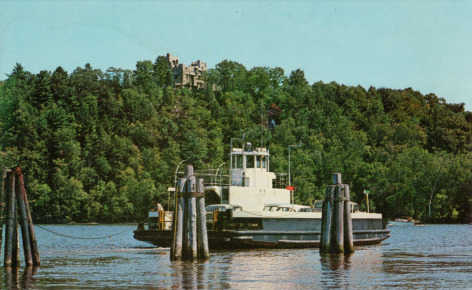 Chester-Hadlyme Ferry